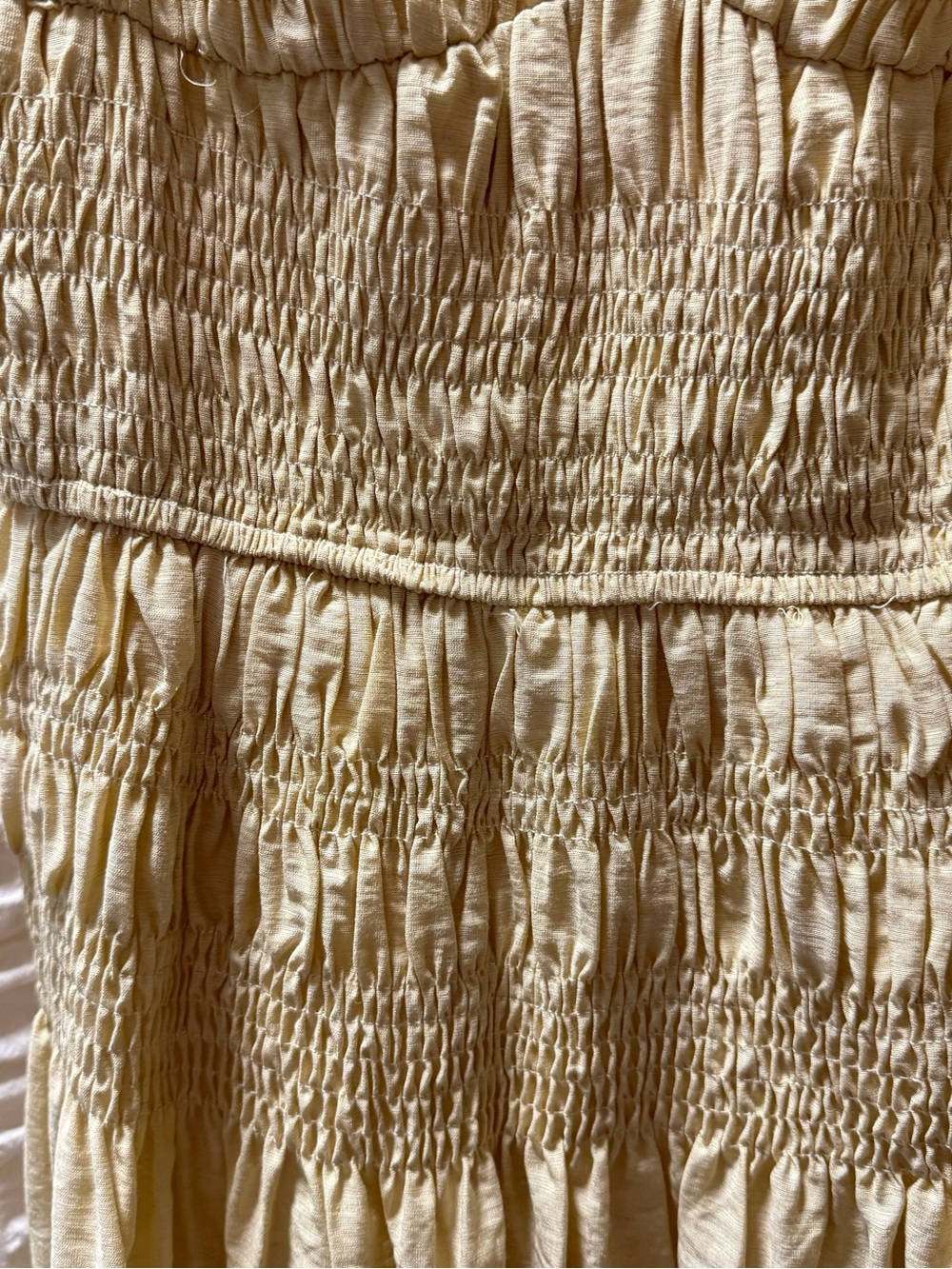 Moon River Butter Cream Yellow Smocked Tie-Shoulder Midi Dress Size M - Picture 5 of 8